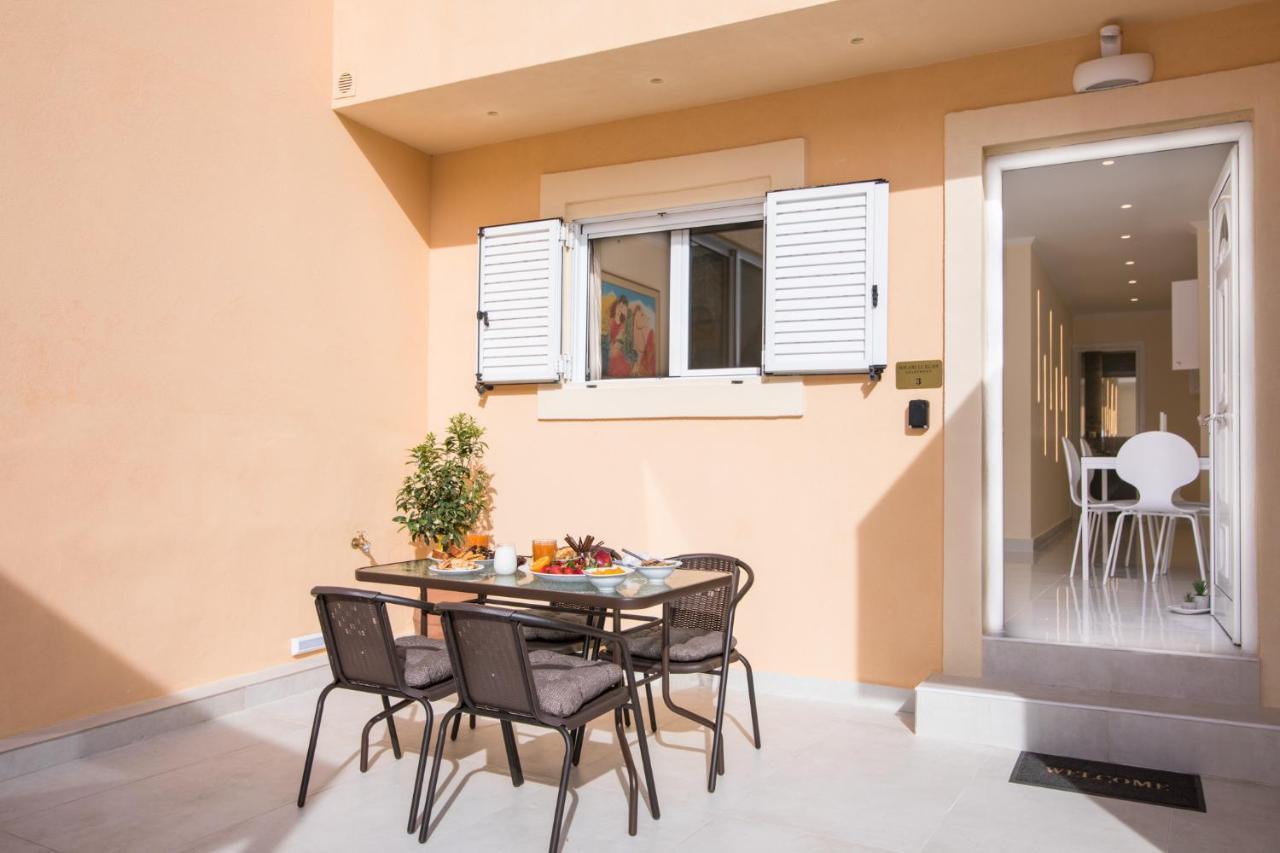 Solari Luxury Apartments Corfu Town Buitenkant foto