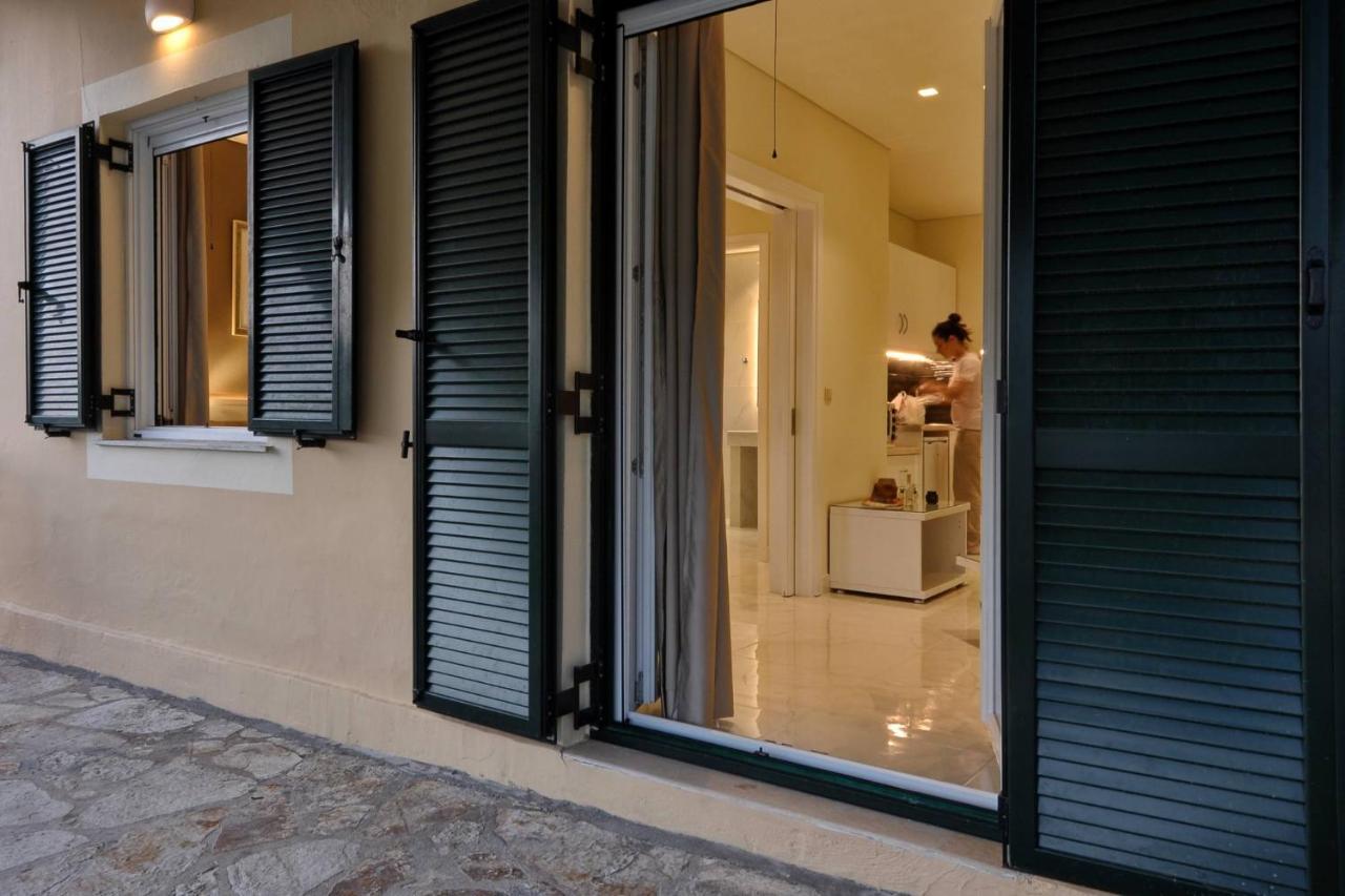 Solari Luxury Apartments Corfu Town Buitenkant foto